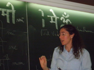 Dr Sierra teaching Sanskrit at the University of Barcelona